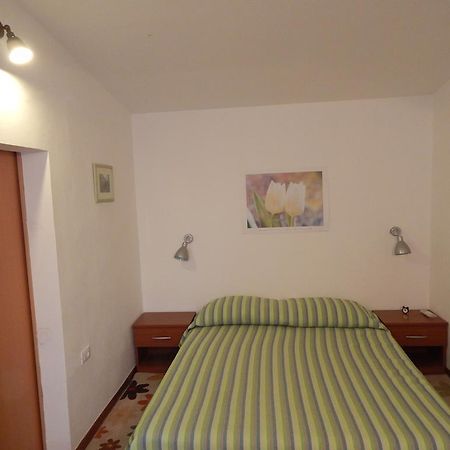 Apartment Tomato Пула Стая снимка